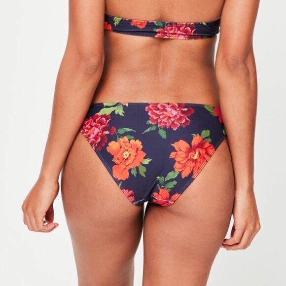 Missguided Navy Floral Bikini Bottom - Picture 1 of 8
